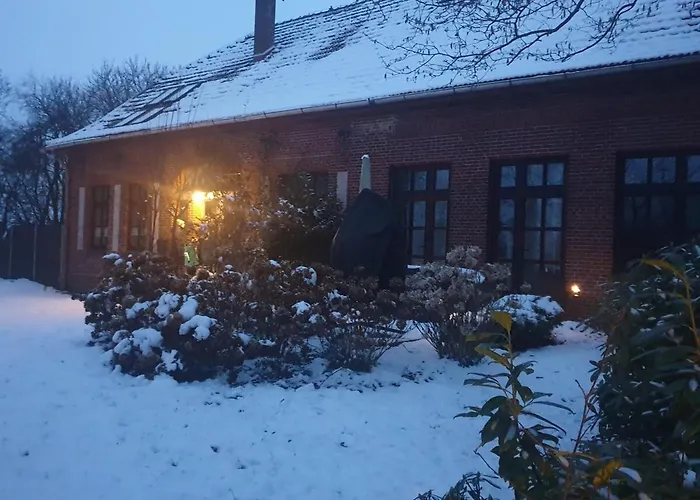 Tatil Evi Idyllische An Der Nordsee- Alte Schule Suellwarden